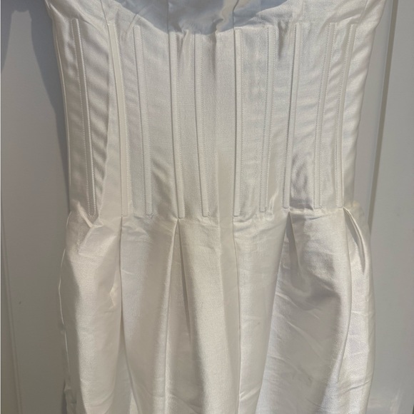 Elegant White Strapless Dress Anthropologie - Picture 7 of 12